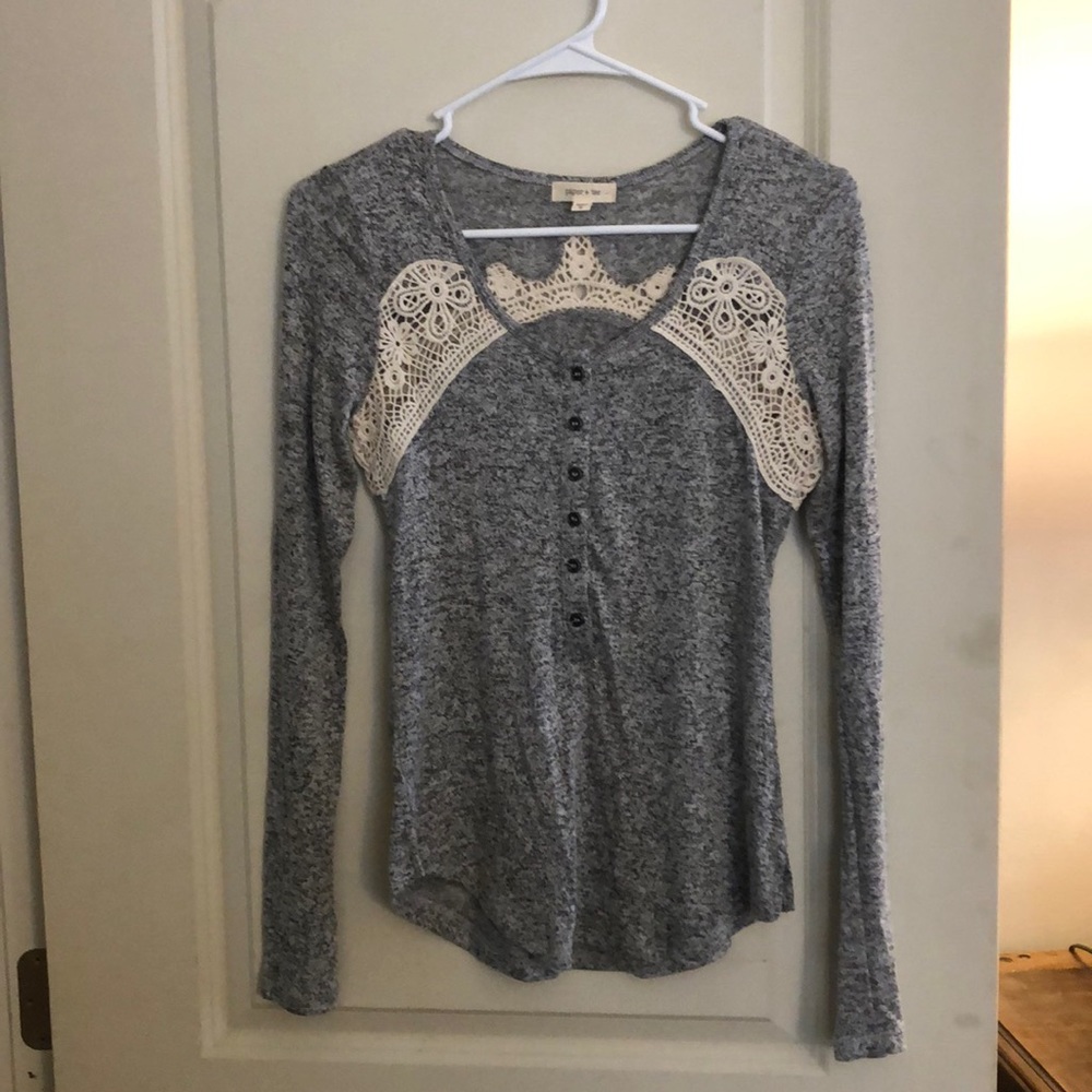 Long sleeve top